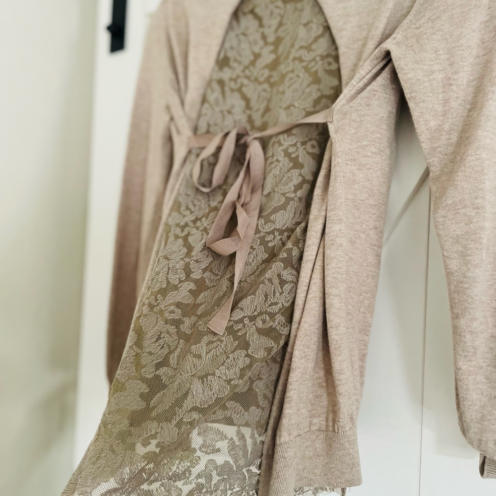 Falconeri Made in Italy Tan Sweater with Lace and bow tie back - Picture 6 of 6